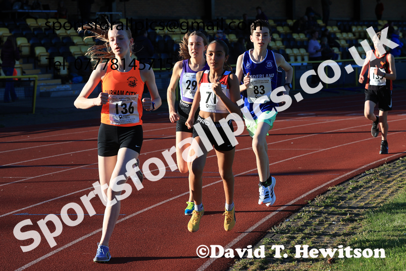 The 1500 metres, 2026 NEGP 1, Monkton Stadium. Photo: David T. Hewitson/Sports for All Pics